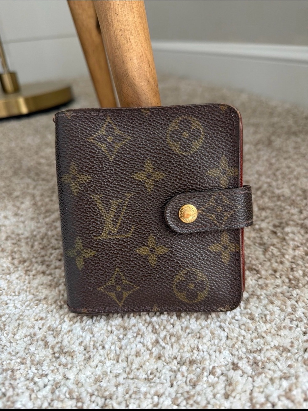 AUTHENTIC LOUIS VUITTON Monogram Canvas Bifold Wallet